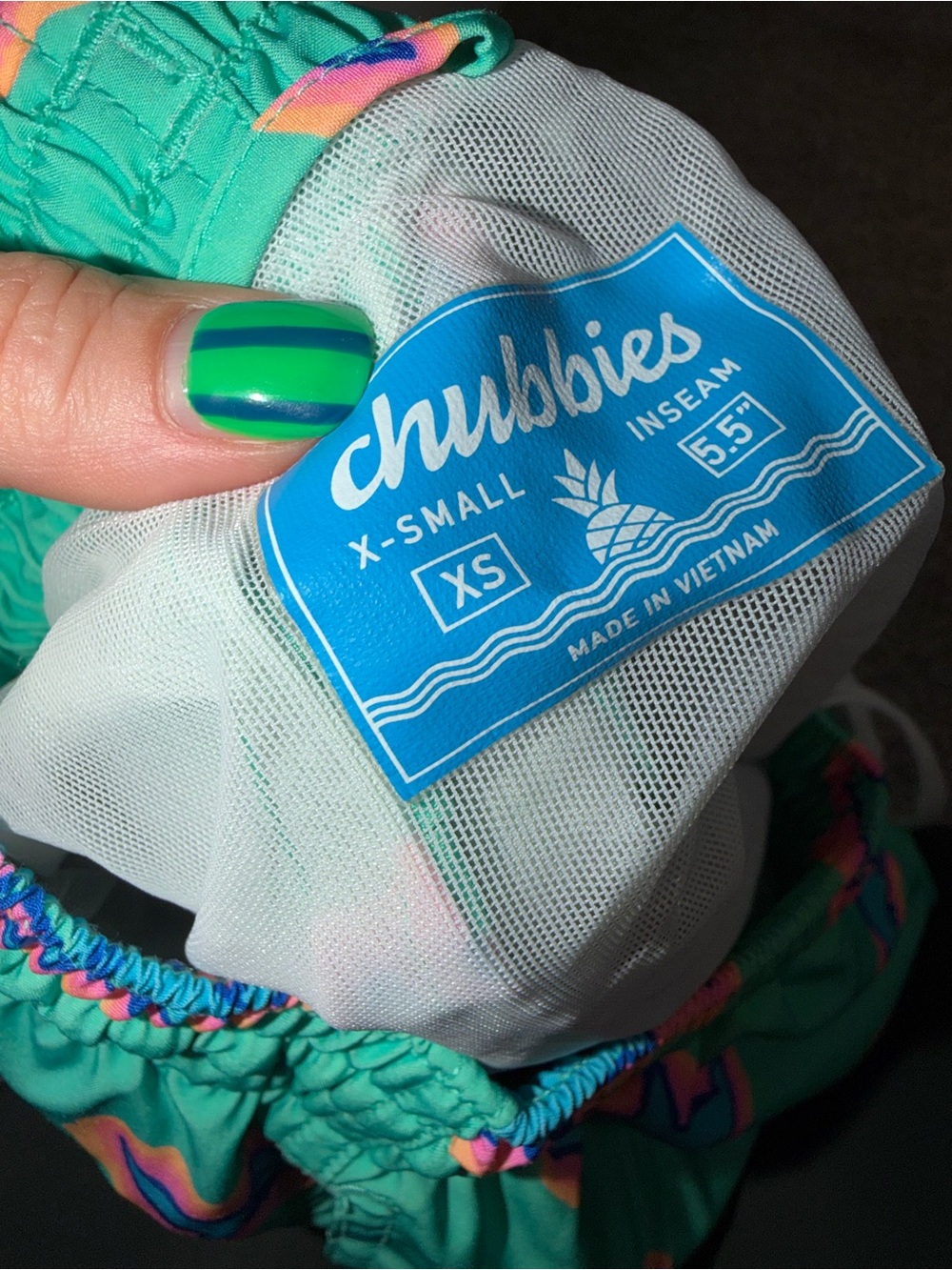 Chubbies 5.5" The Apex Swimmers
Swim Trunks Hammerhead Shark Print Swim Trunks - Picture 13 of 13